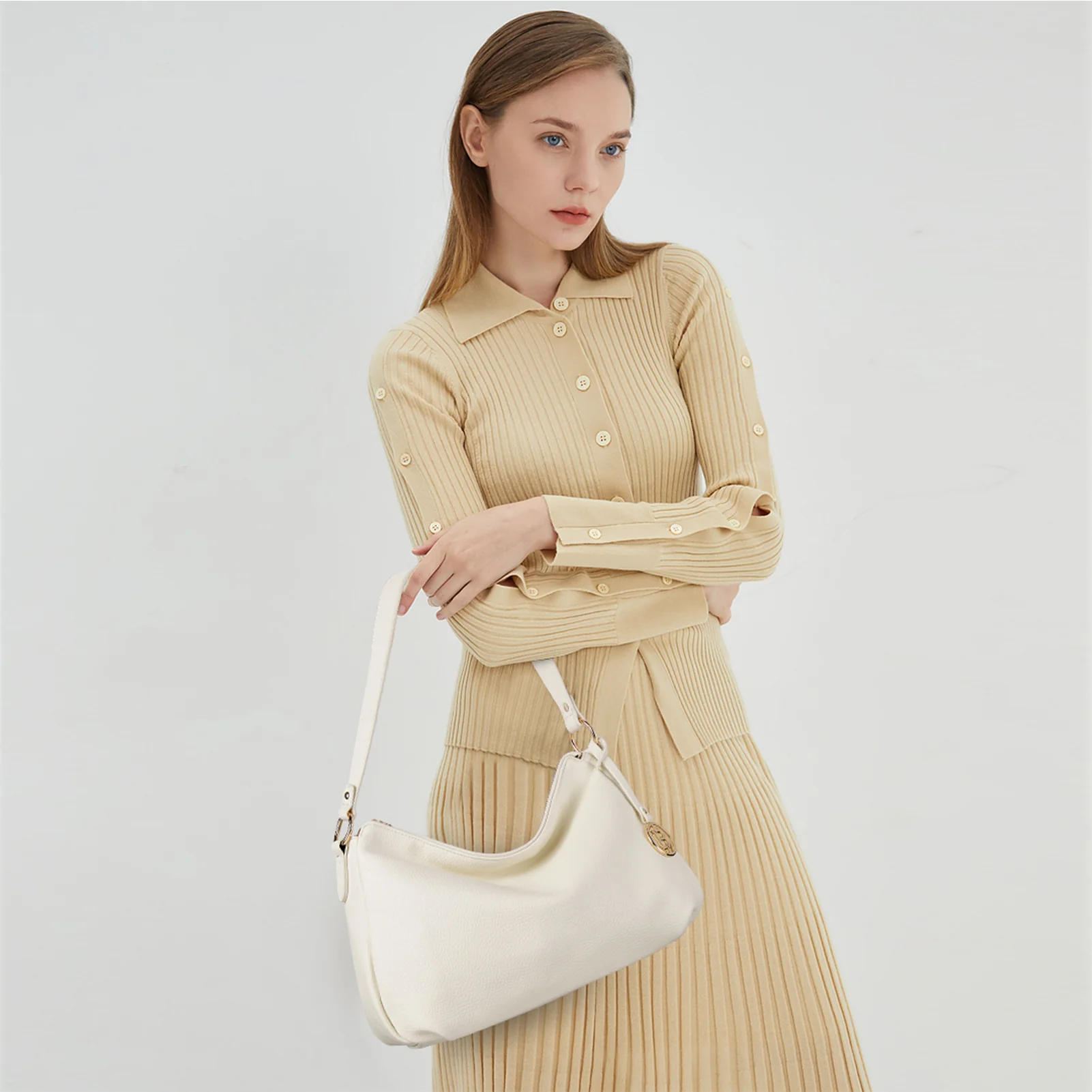Kweli Hobo Shoulder Handbag - Pebble Leather - Image 43